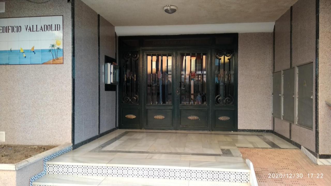 100 Mt Playa De Los Locos Torrevieja Ngoại thất bức ảnh